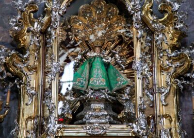 Best of 2020-meine Reisehighlights, Teil 1 38 Das Prager Jesulein in der Kirche Maria vom Siege