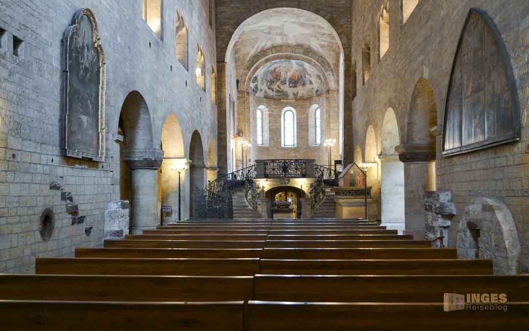 In der St.-Georgs-Basilika auf der Prager Burg