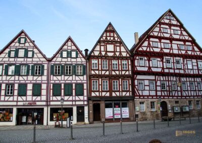 Ein Bummel durch Bad Urach 25 Marktplatz Bad Urach 0819