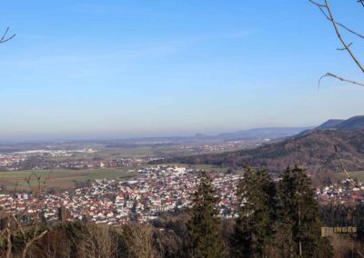 Die St. Laurentiuskirche in Waldstetten 3 Blick vom Rechberg auf Waldstetten 0213
