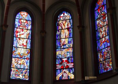 Die St. Laurentiuskirche in Waldstetten 32 Chorfenster St. Laurentiuskirche Waldstetten 0186