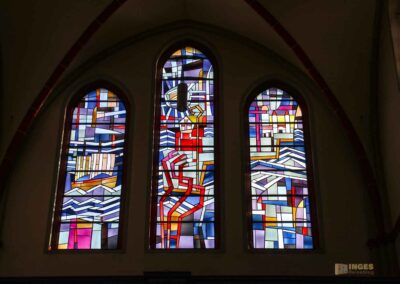 Die St. Laurentiuskirche in Waldstetten 37 Fenster St. Laurentiuskirche Waldstetten 0189