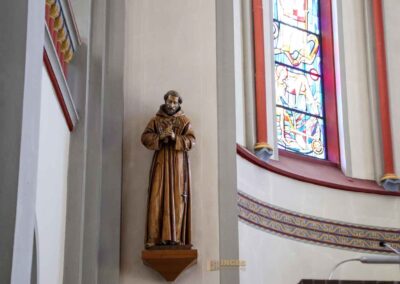 Die St. Laurentiuskirche in Waldstetten 28 Hl. Franziskus St. Laurentiuskirche Waldstetten 0082