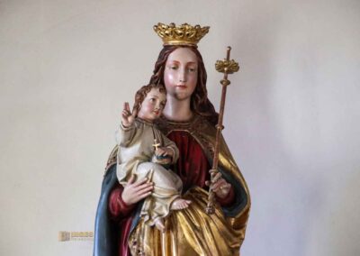Die St. Laurentiuskirche in Waldstetten 49 Seitenaltar St. Laurentiuskirche Waldstetten 0070