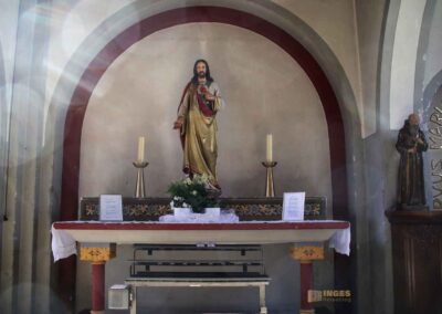 Die St. Laurentiuskirche in Waldstetten 50 Seitenaltar St. Laurentiuskirche Waldstetten 0193