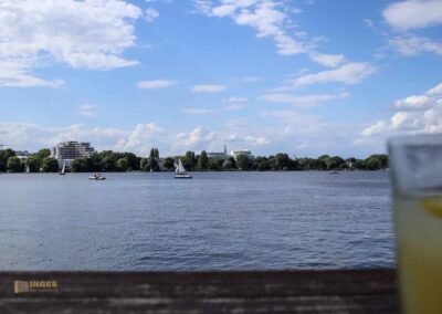 An der Außenalster in Hamburg 4 Außenalster Hamburg 0343