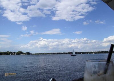 An der Außenalster in Hamburg 13 Außenalster Hamburg 0370