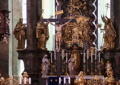 Im Kloster Strahov (Strahovský klášter) in Prag 106 hauptaltar basilika mariae himmelfahrt kloster strahov prag 0106