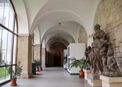 Im Kloster Strahov (Strahovský klášter) in Prag 23 kreuzgang kloster strahov prag 9692
