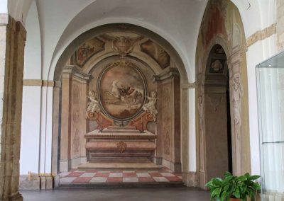 Im Kloster Strahov (Strahovský klášter) in Prag 31 kreuzgang kloster strahov prag 9787