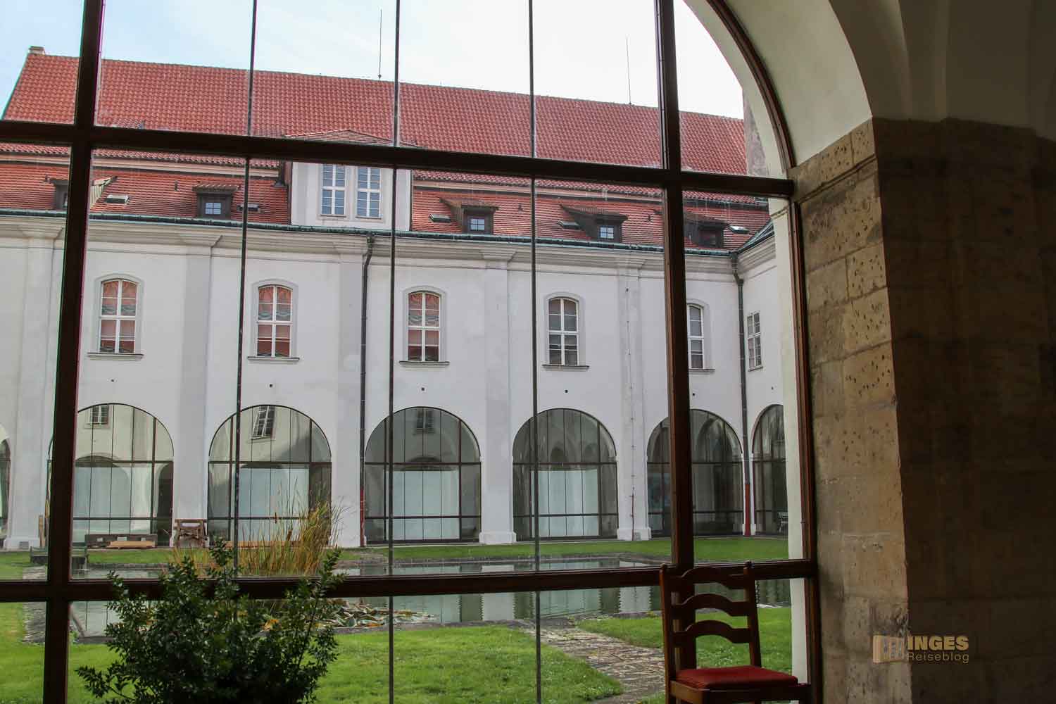 paradieshof kloster strahov prag 9684 paradieshof kloster strahov prag 9684