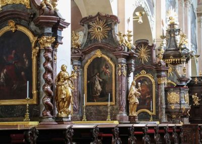 Im Kloster Strahov (Strahovský klášter) in Prag 108 seitenaltaere basilika kloster strahov prag 0069