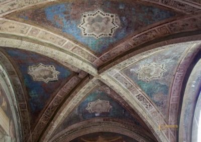 Die Kreuzgänge von Santa Maria Novella in Florenz 24 gewoelbe kreuzgang der toten santa maria novella florenz 2915