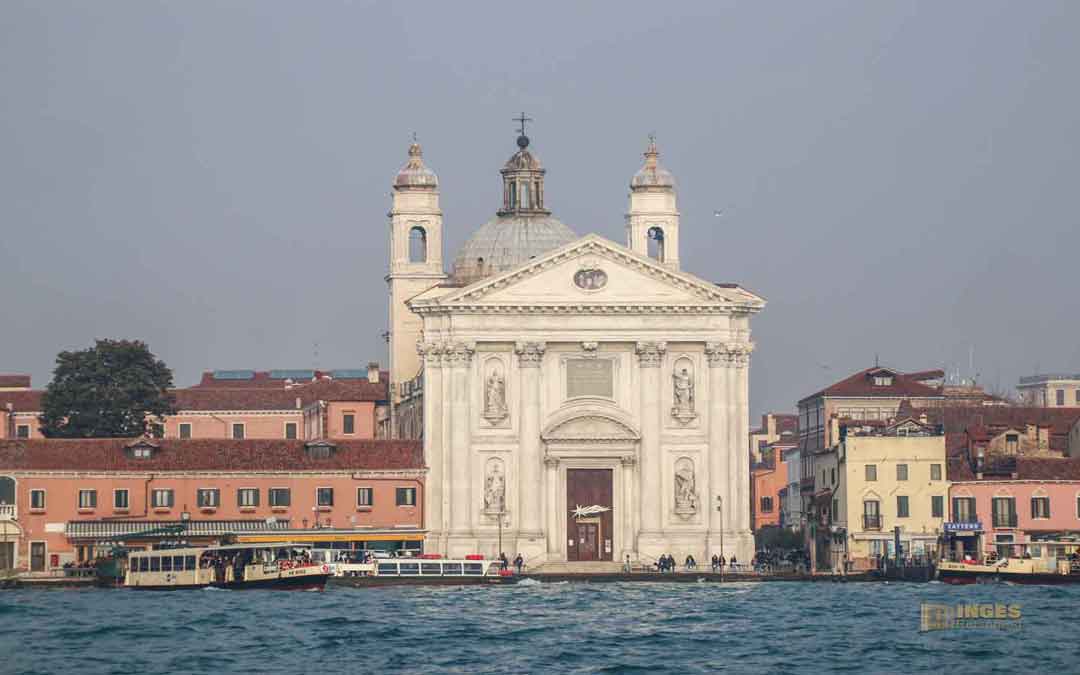 In der Kirche Santa Maria del Rosario (Gesuati) in Venedig