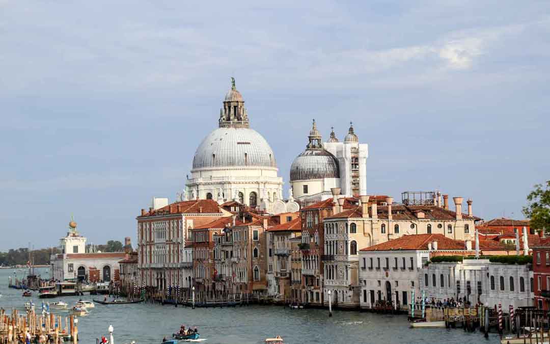 In der Basilika Santa Maria della Salute in Venedig