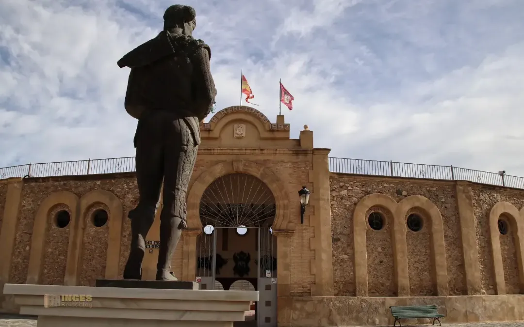 Die Plaza de Toros (Stierkampfarena) in Vera in Andalusien