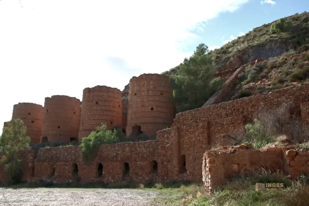 Die Mine de los Tres Pacos bei Cuevas del Almanzora 14 brennoefen mina tres pacos bei cuevas del almanzora 2515